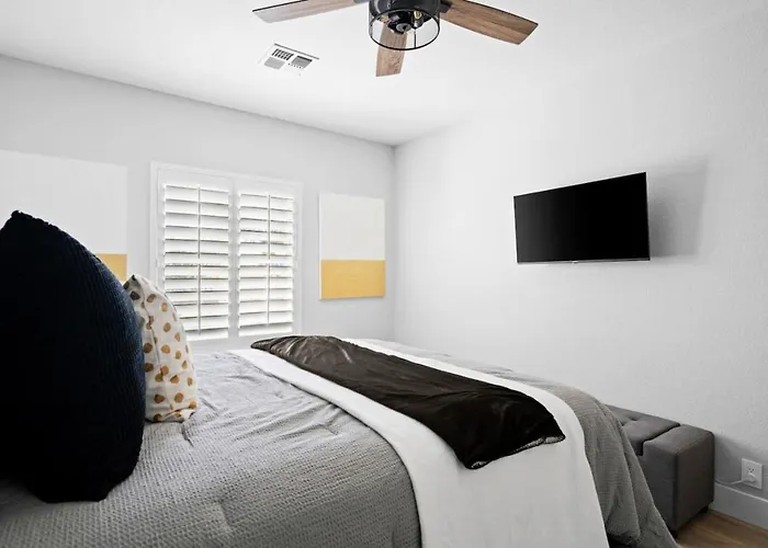 5bedroom In Pv With Heated Pool, Hot Tub, Putting Green, Near Tpc Golf Course Holiday home Phoenix